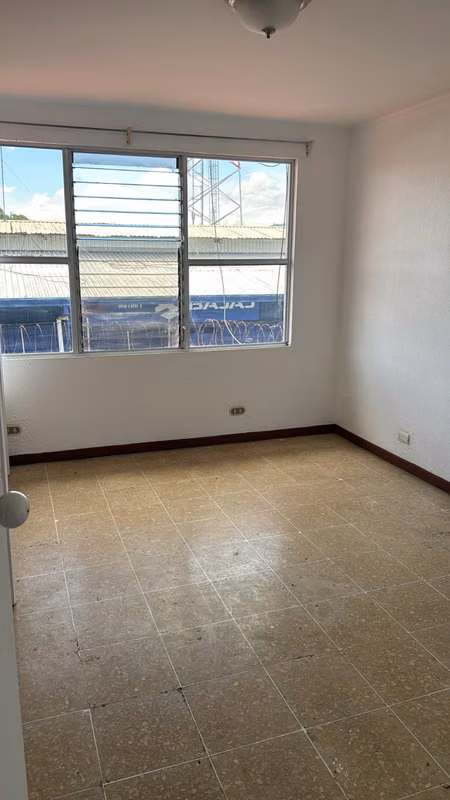 Apartamento en Alquiler en Guadalupe, San José - foto 2