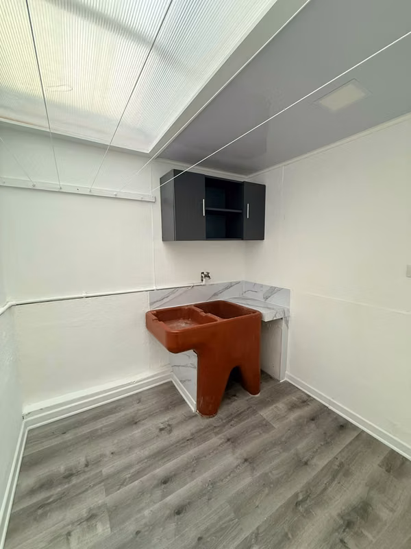 Moderno Apartamento de 2 Habitaciones en La Florida de Tibás - foto 11