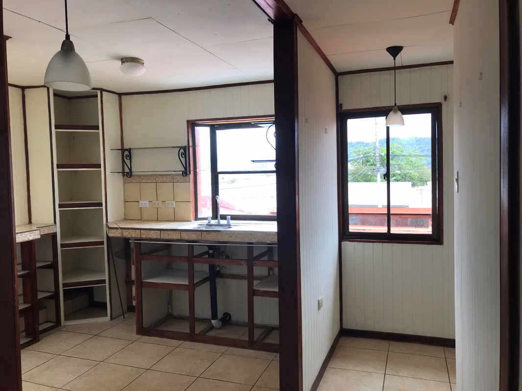 Lindo apartamento en Cartago con balcón y vista a la montaña - foto 8