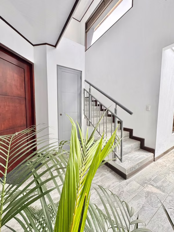 Apartamento en Calle Astorga, Grecia - Alquiler - foto 9
