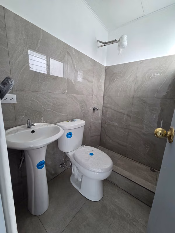 Apartamento en alquiler en Tibás centro - Excelente ubicación - foto 3