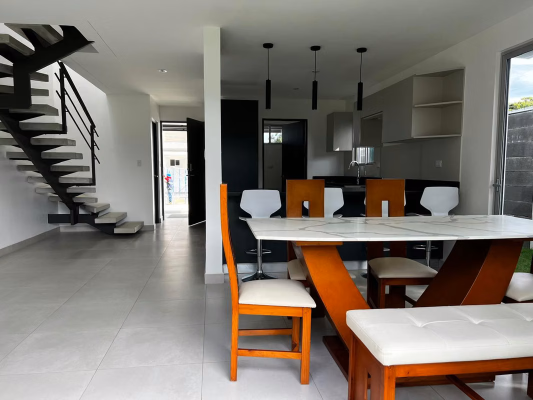 Preciosa Casa Contemporánea en Condominio en Barva - foto 8