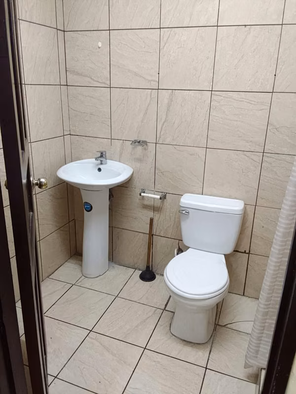 Céntrico apartamento tipo studio en Tibás, San Juan - foto 4