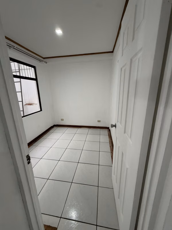 Apartamento en alquiler en San Rafael, Heredia - Seguridad 24/7 - foto 8