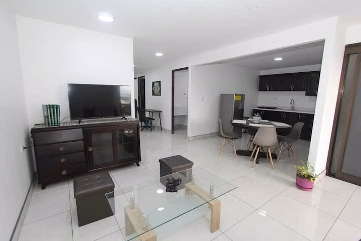 Apartamento amueblado en Alajuela Centro - Ideal para 3 huéspedes