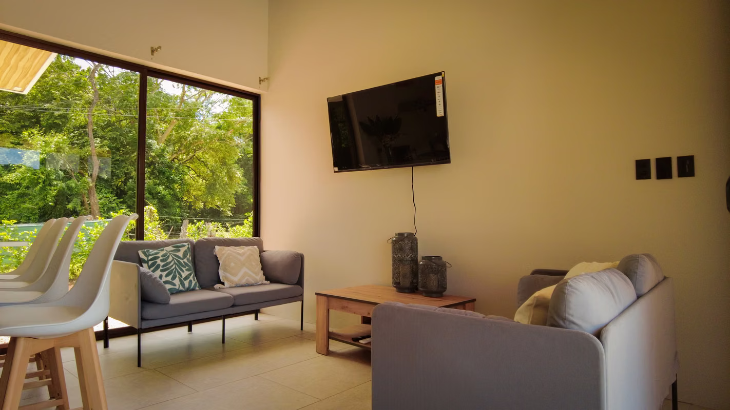 Casa de 2 habitaciones con piscina en Tamarindo - foto 3