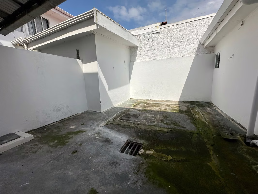 Atractivo apartamento en La Guaria de Moravia con seguridad 24/7 - foto 9