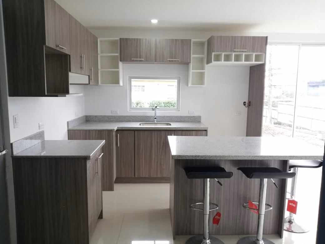 Moderno apartamento de 2 habitaciones en Tres Ríos - foto 2