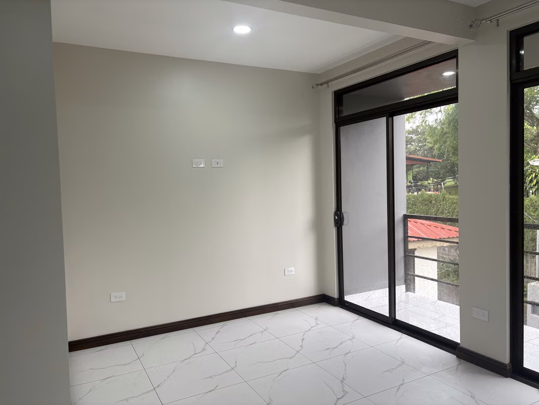 Apartamento nuevo en San Rafael, Heredia - 2 habitaciones - foto 2