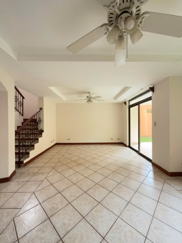 Hermosa Casa en Alquiler en Santo Domingo de Heredia - foto 7