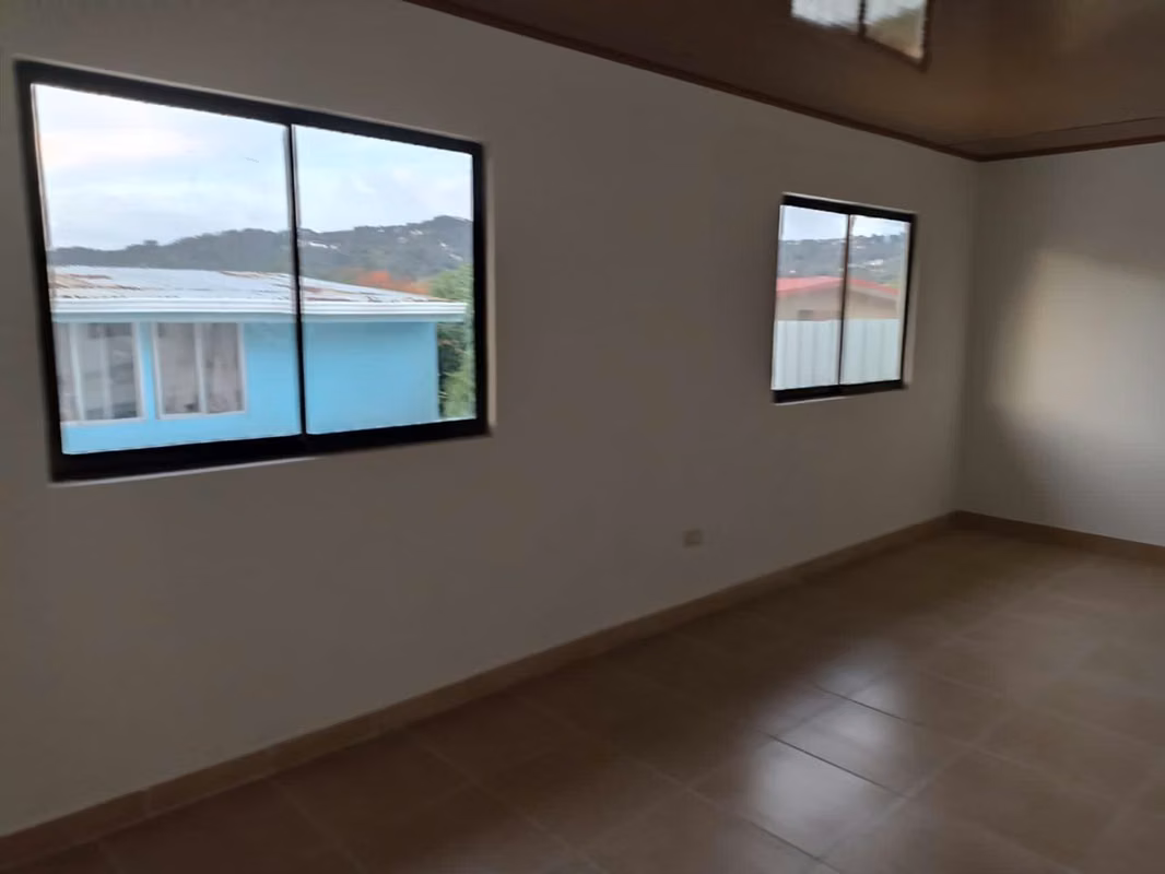 Acogedor apartamento de 1 habitación en Santa Ana - foto 10