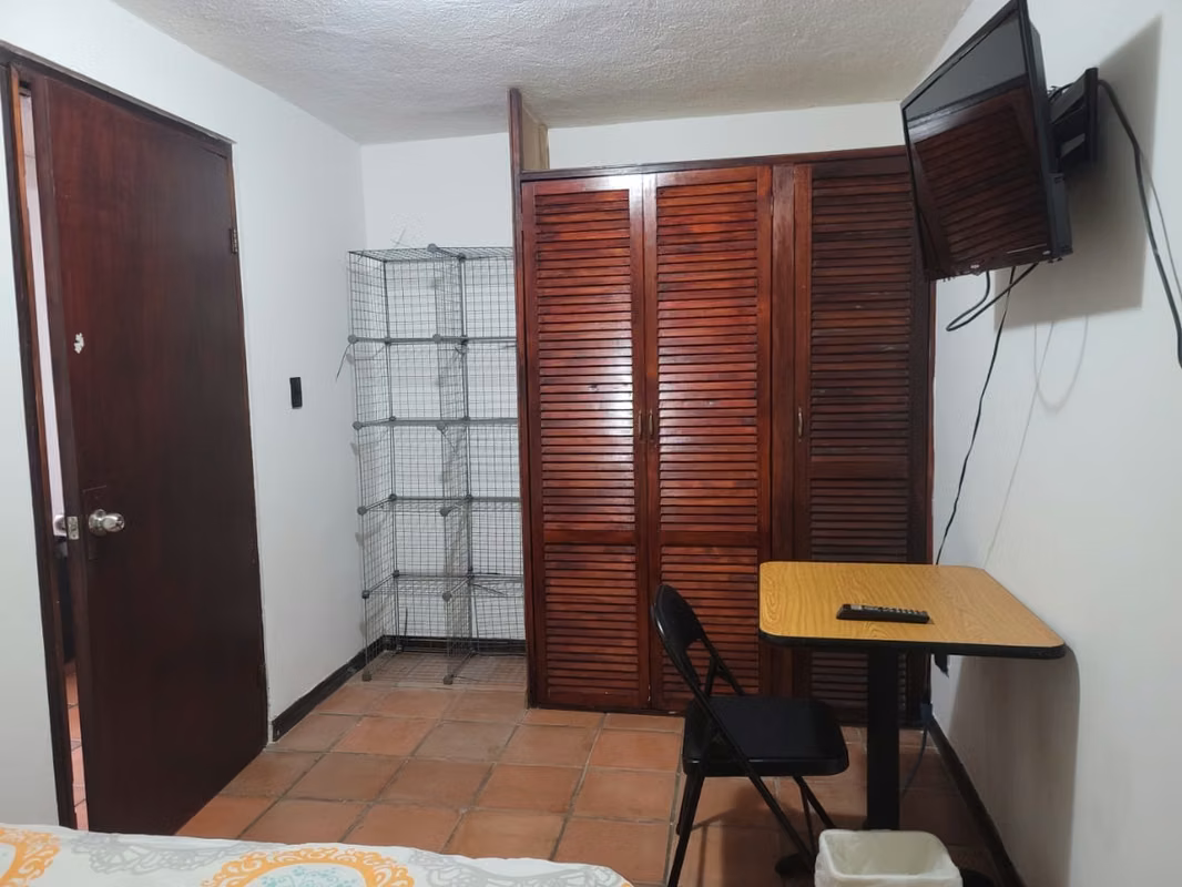 Alquiler de Habitaciones Amuebladas en San Pedro, Montes de Oca - foto 12