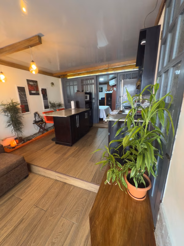 Apartamento amueblado en San Pablo de Heredia con servicios incluidos - foto 4