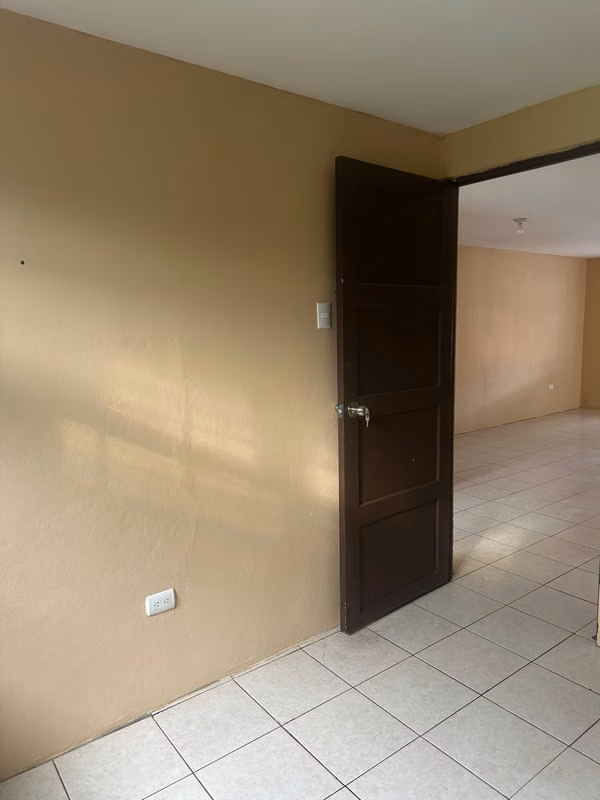 Casa en Zorobaru: Paz, Privacidad y Confort - foto 9