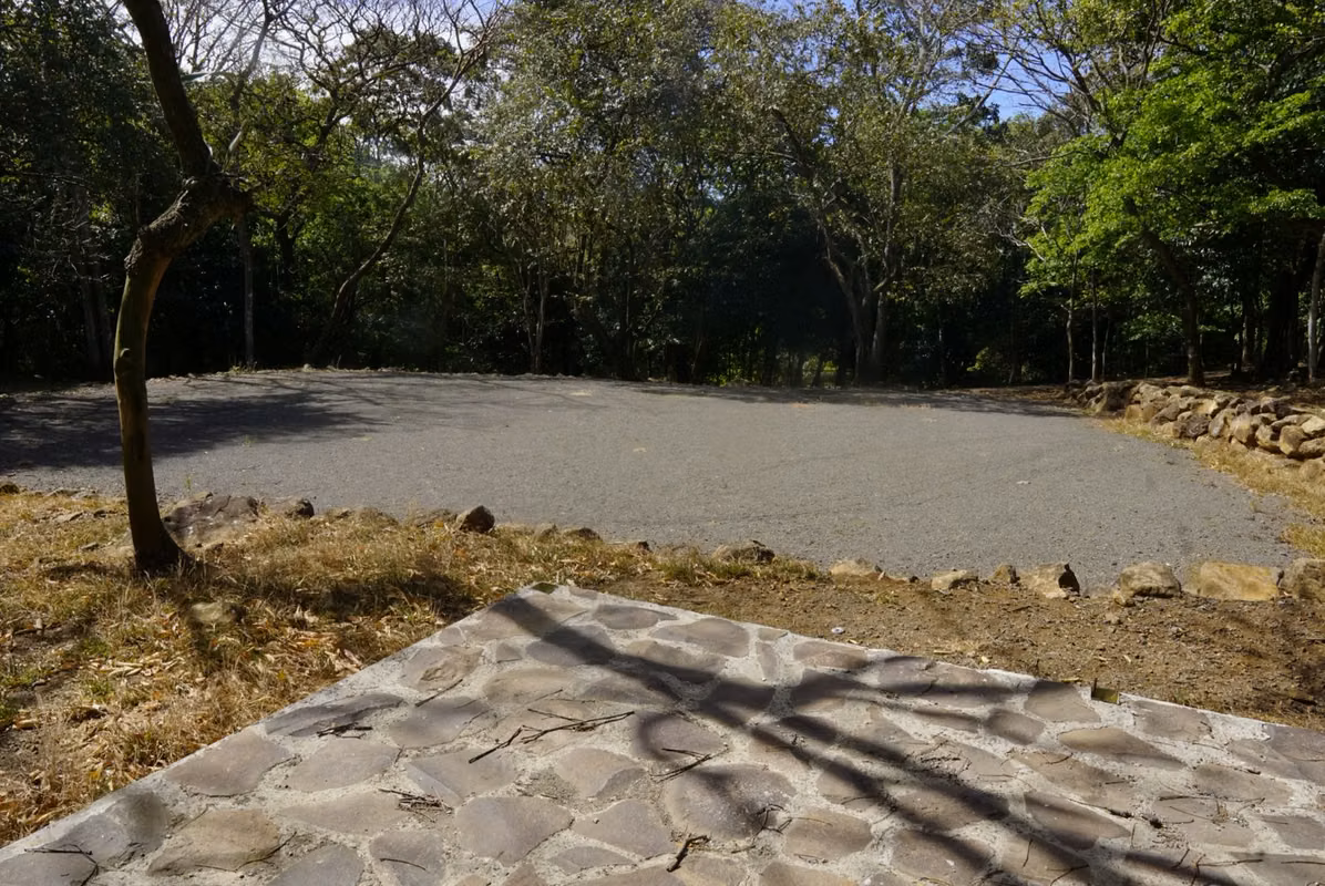 Amplia finca con piscina y caballerizas en Alajuela - foto 11