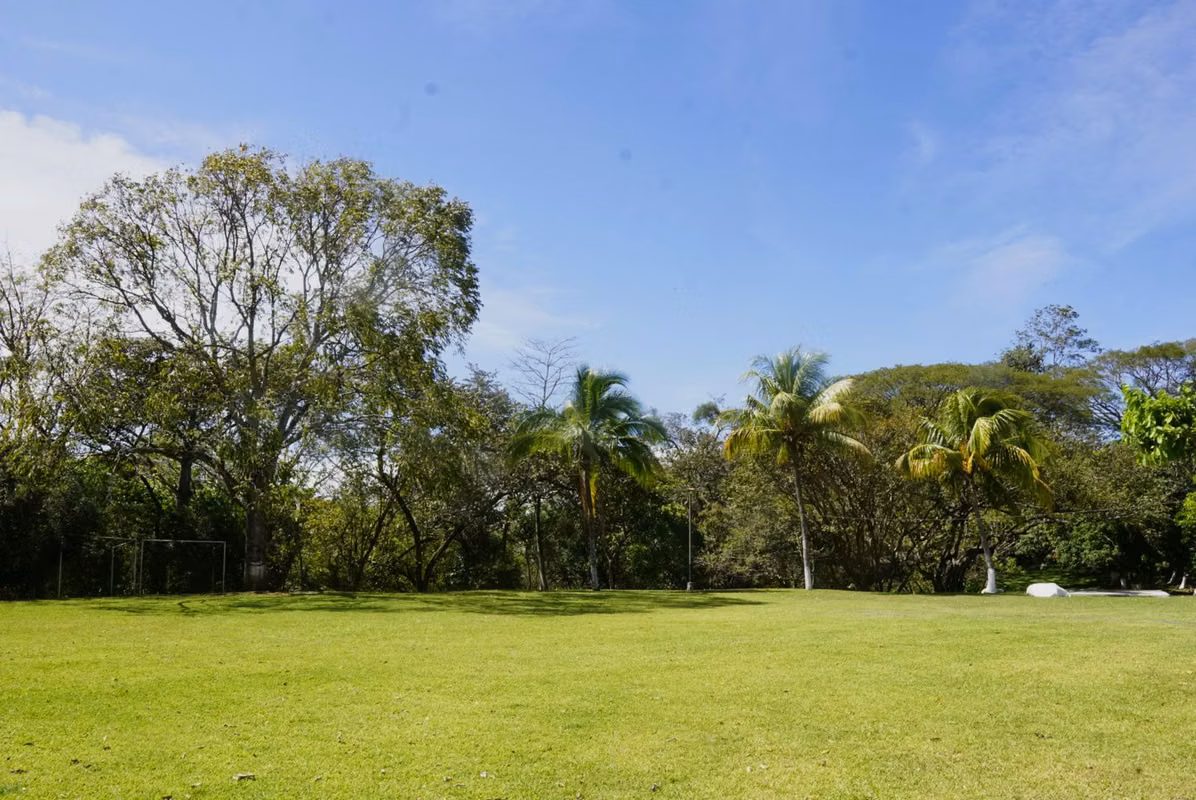Amplia finca con piscina y caballerizas en Alajuela - foto 13
