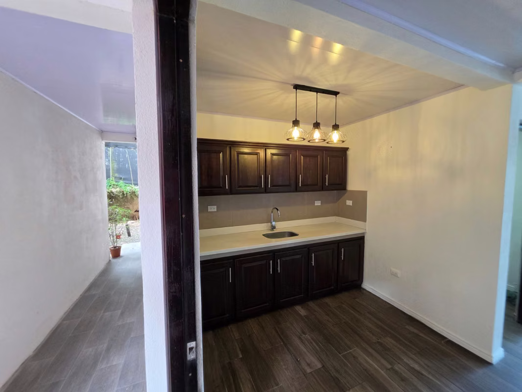 Apto de 1 Habitación Sin Parqueo en San Rafael, Montes de Oca - foto 3