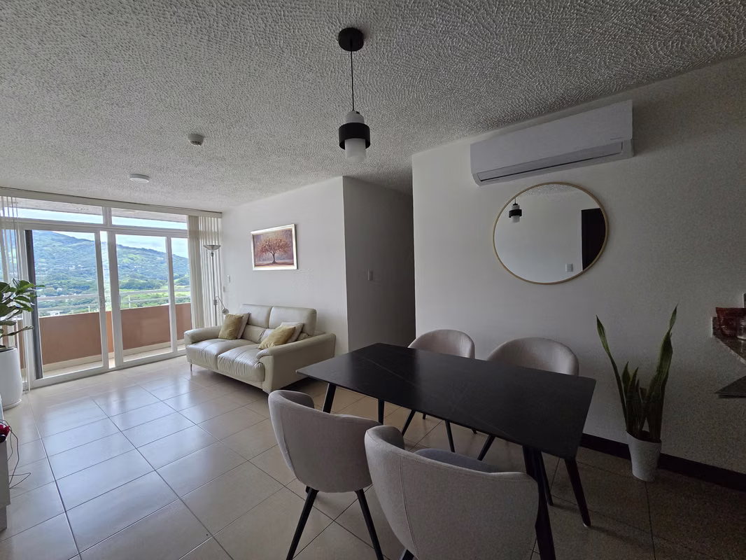 Apartamento con vista a la montaña en Alajuela - foto 4