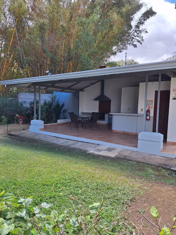 Hermoso Apartamento en Condominio Villa Jade, Tibás 1
