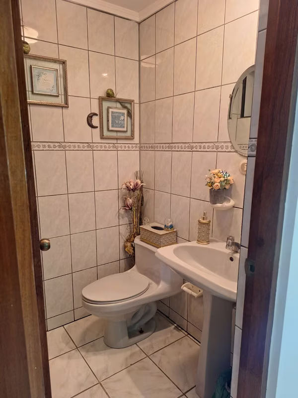 Hermoso Apartamento en Condominio Villa Jade, Tibás - foto 3